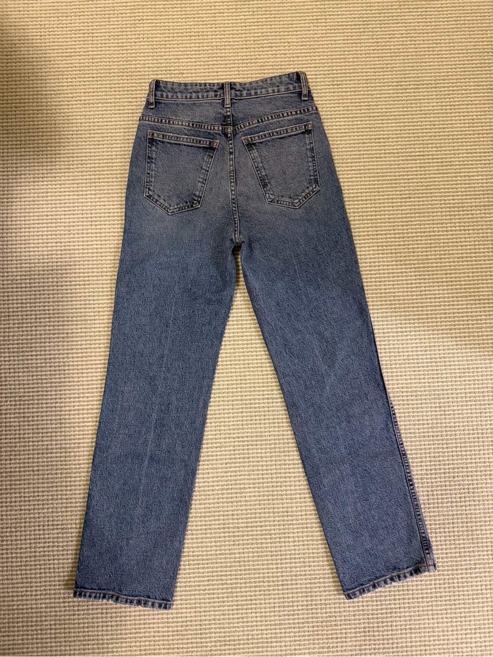 KHAITE Light Blue High-Rise Cropped Jeans - Picture 3 of 10